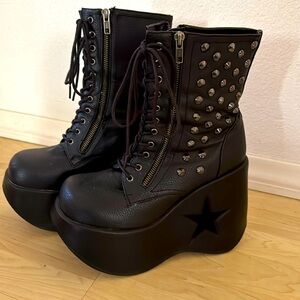 listing-status-banner